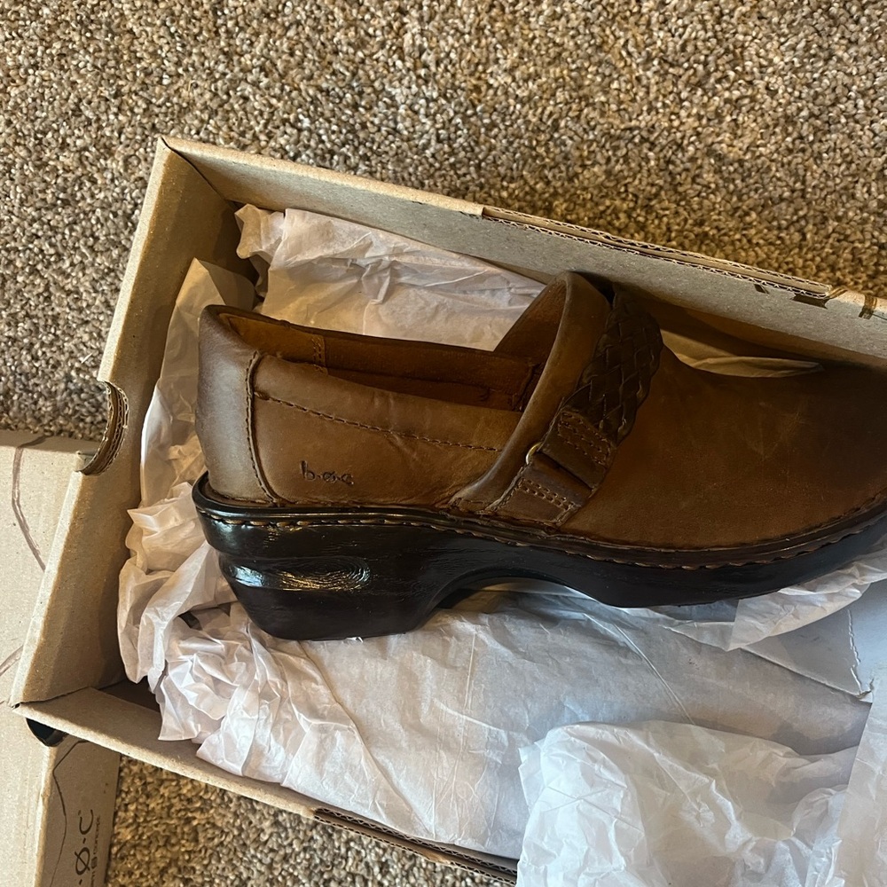 Clarks clogs brand new in box